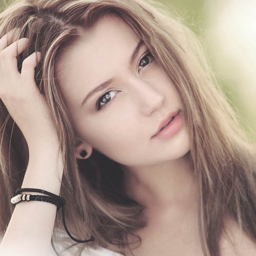 Accès beaute femmes et bien etre. Univers de la femme à la Pharmacie du Champ de Mars